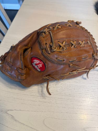 Nokona RH Baseball Glove 12.5" (Used)