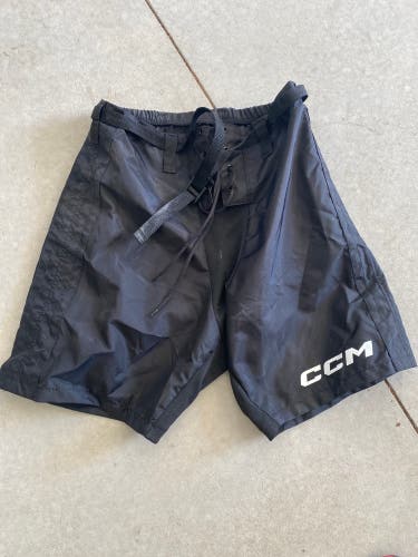 Black Small CCM PP25 Pant Shell (Used)