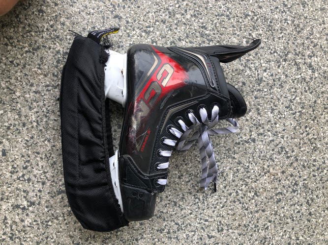 CCM JetSpeed FT890 Hockey Skates Size 4.5