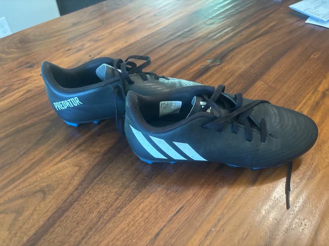 Black Unisex Size M 4.0 (W 5.0) Adidas Predator Edge Cleats (Used)