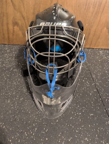 Senior Medium 2014 Bauer NME 8 Goalie Mask (Used)
