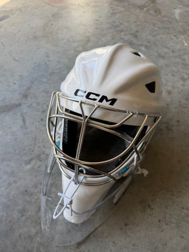 Senior Medium 2024 CCM AXIS XF Goalie Mask (Used)