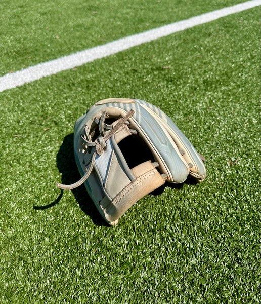 Infield RH Rawlings REV1X Baseball Glove 11.75" (Used)