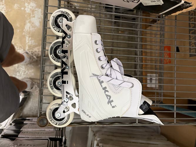 USED Alkali Cele III Inline Skates Size 8