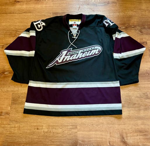 Koho Anahiem Mighty Ducks Jersey Third Alternate Eggplant Script (XL)