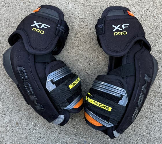 Senior Small CCM Tacks XF Pro Elbow Pads (Used)