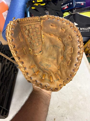 Rawlings RH First Base Baseball Glove 12.5" (Used)