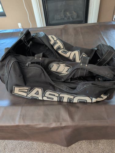 Easton Bag (Used)
