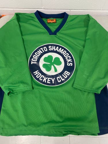SHAMROCKS Large Men's Jersey (Used)
