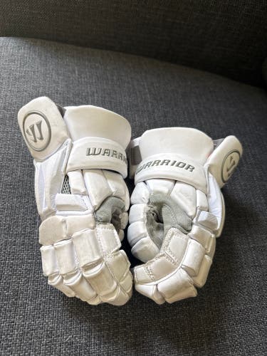 Warrior Burn Lacrosse Gloves (Used)