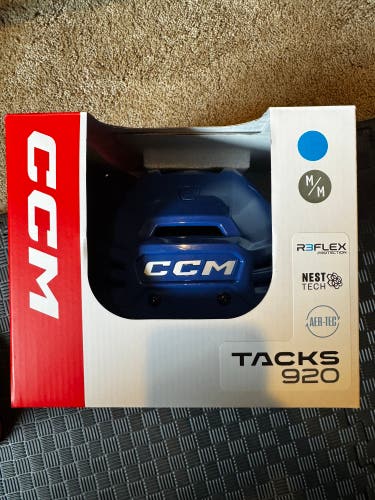Medium CCM Tacks 920 Helmet used once