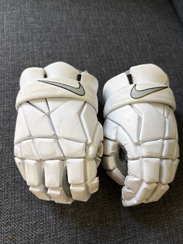 Nike Vapor Lacrosse Gloves (Used)