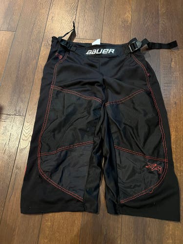 Bauer XR3 Youth Kids Jr Size Small Inline Pants (Used)