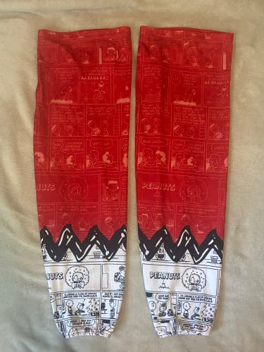 Huntsville Havoc Pro Stock Peanuts Snoopy Holiday Christmas Hockey Socks SPHL