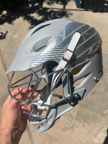 University of Oregon Warrior Evo Helmet (Used)