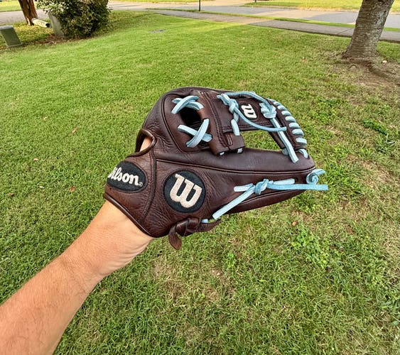 Wilson A950 Infield Baseball Glove 11.5" Broken-in