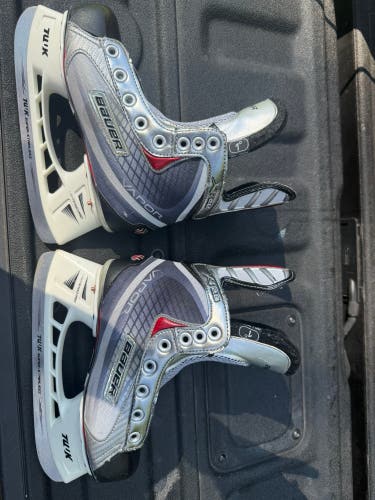 Bauer Vapor X20 Hockey Skates Size 1 (Used)