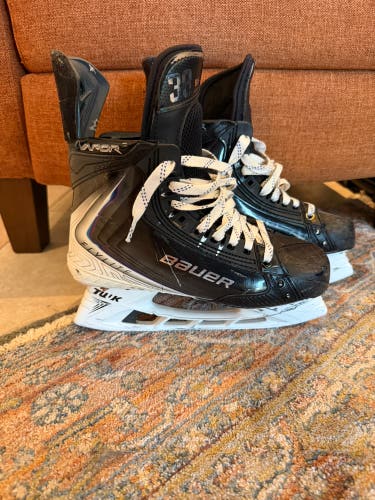 Blue 2025 Bauer Vapor Flylite Hockey Skates Pro Stock 7 (Used)