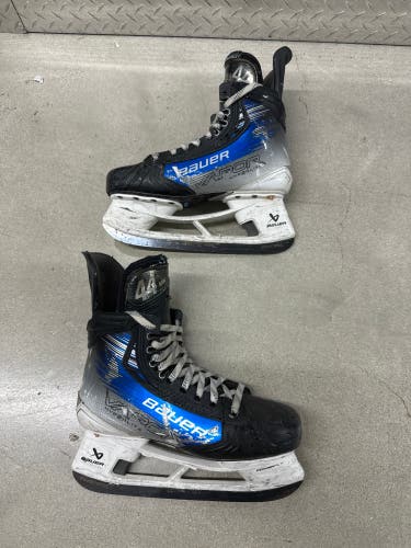 NCAA MAINE 2023 Bauer Vapor Hyperlite 2 Hockey Skates Pro Stock 7.5 (Used)