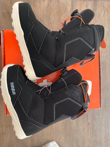Women's Size 8.0 Snowboard Boots (Used Once)