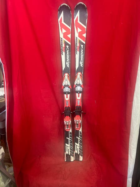 Nordica Doberman SLJ pro alpine 141cm skis, marker 10 binding