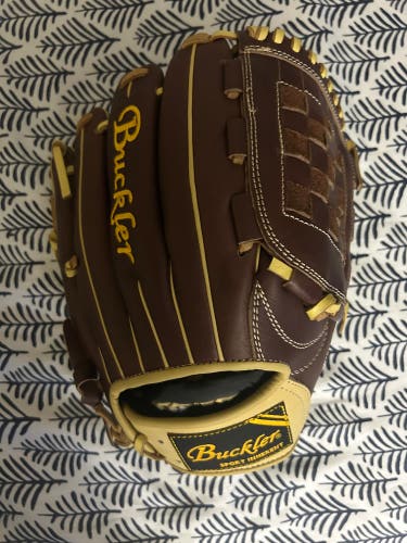 Buckler RH Pitcher's Baseball Glove 12" (Used)