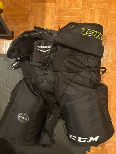 Men's Senior Small CCM Tacks Hockey Pants (New)