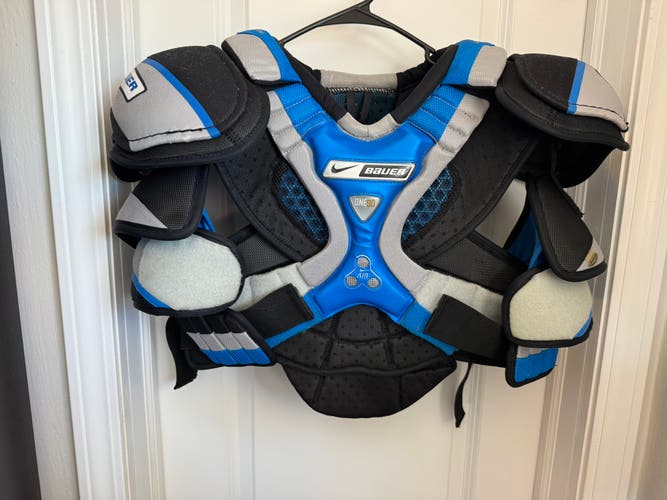 Men's Large Bauer Nike Shoulder Pads