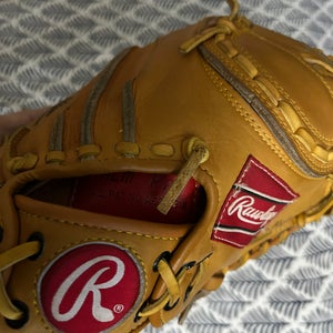 Rawlings Signature Series RH Catcher's Baseball Glove 32" (Used)