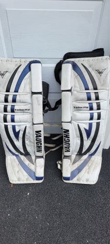 34" Vaughn Velocity V5 Goalie Leg Pads (Used)