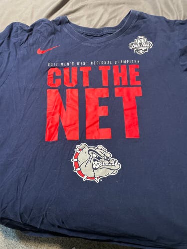 Gonzaga Final 4 shirt from 2017 Blue Large Men's Nike Shirt (Used)