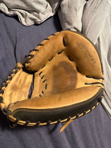All Star Pro Elite CM3000 RH Catcher's Baseball Glove 33.5" (Used)