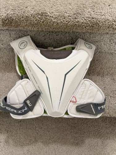 Small Adult Maverik Shoulder Pads (Used)