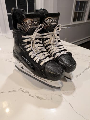 Bauer Supreme Mach Hockey Skates Size 7 Fit 2