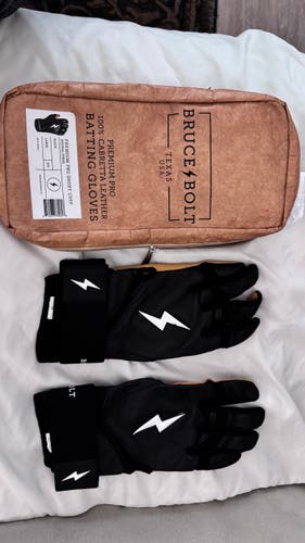 Large Premium Pro Short Cuff Batting Gloves (New)