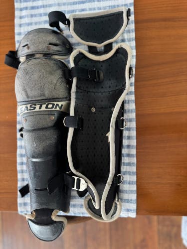 Easton Mako Catcher's Leg Guard (Used)