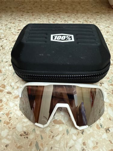 S3 White and Silver 100% Sunglasses (Used)