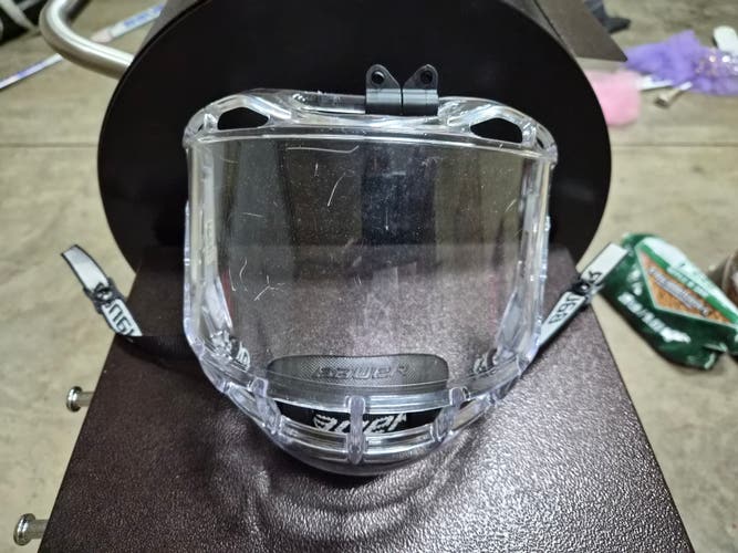 Bauer Concept 3 Full Shield Shield (Used)
