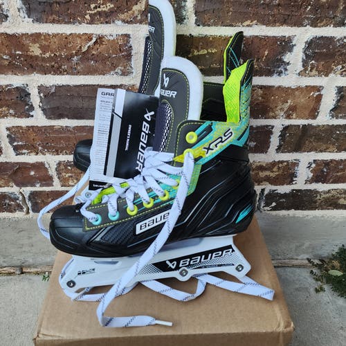 Bauer XRS Inline Skates Regular Width Size 5 (New)