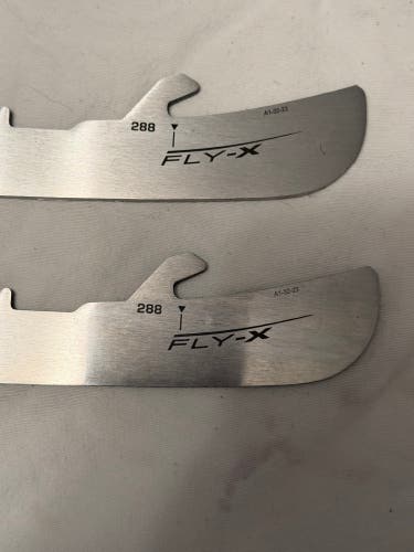 Bauer Fly-X 288 mm (sharpened - never skated on)