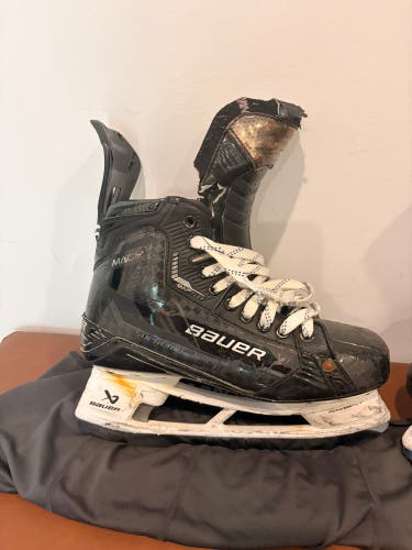 SIZE 9.25 Rare 2022 Bauer Supreme Mach Hockey Skates Regular Width Pro Stock (Used) size