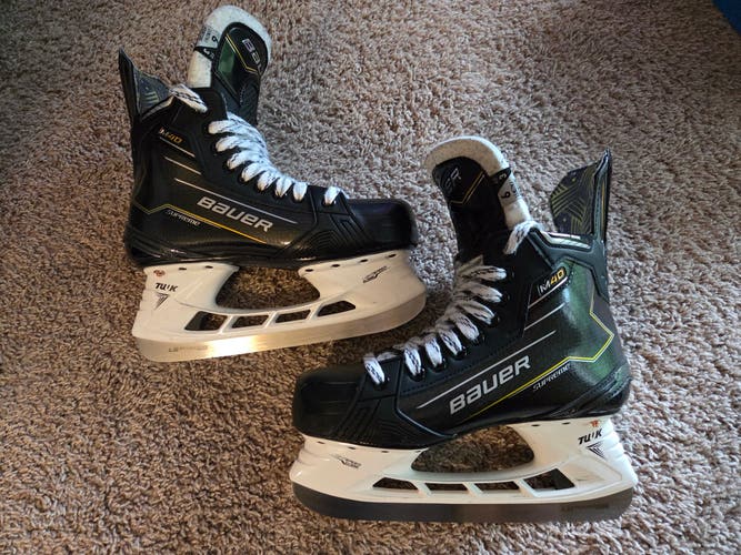 Bauer Supreme M40 Hockey Skates Size 6 Fit 3 (Used)