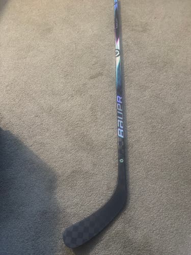 Senior Bauer Proto2 Right Hand Hockey Stick P28 65 Flex (New) Black Version