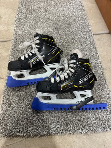 2020 CCM Super Tacks 9380 Hockey Goalie Skates Regular Width Size 1.5 (Used)