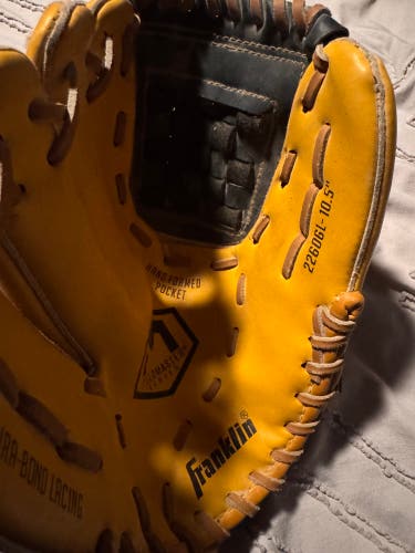Franklin Fieldmaster LH Baseball Glove 10.5" (Used)