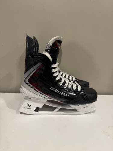 2025 Bauer Vapor Fly40 Hockey Skates 10 (Used)