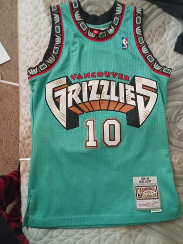 Mitchell & Ness