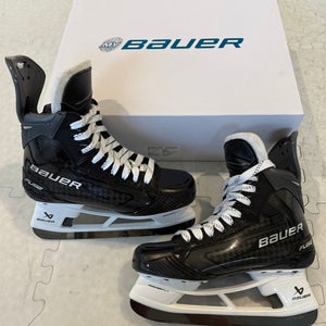 Black 2026 Bauer Supreme Fuse Hockey Skates Regular Width 8.5 (Used)