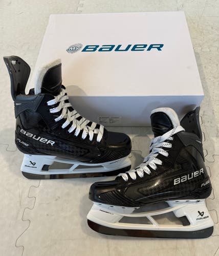 Black 2026 Bauer Supreme Fuse Hockey Skates Regular Width 8.5 (Used)