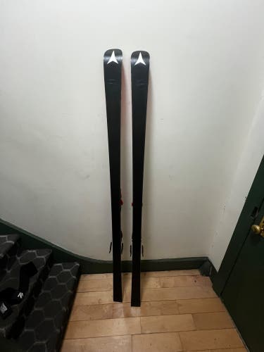 Men's 2021 Atomic Redster G9 193 cm Racing Skis With Bindings Max Din 18 (Used)